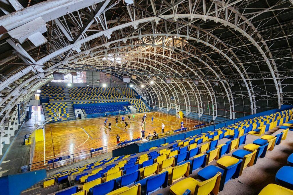 Prefeitura homologa licitação para reforma dos sanitários e vestiários do Ginásio Waldemar Blatkauskas