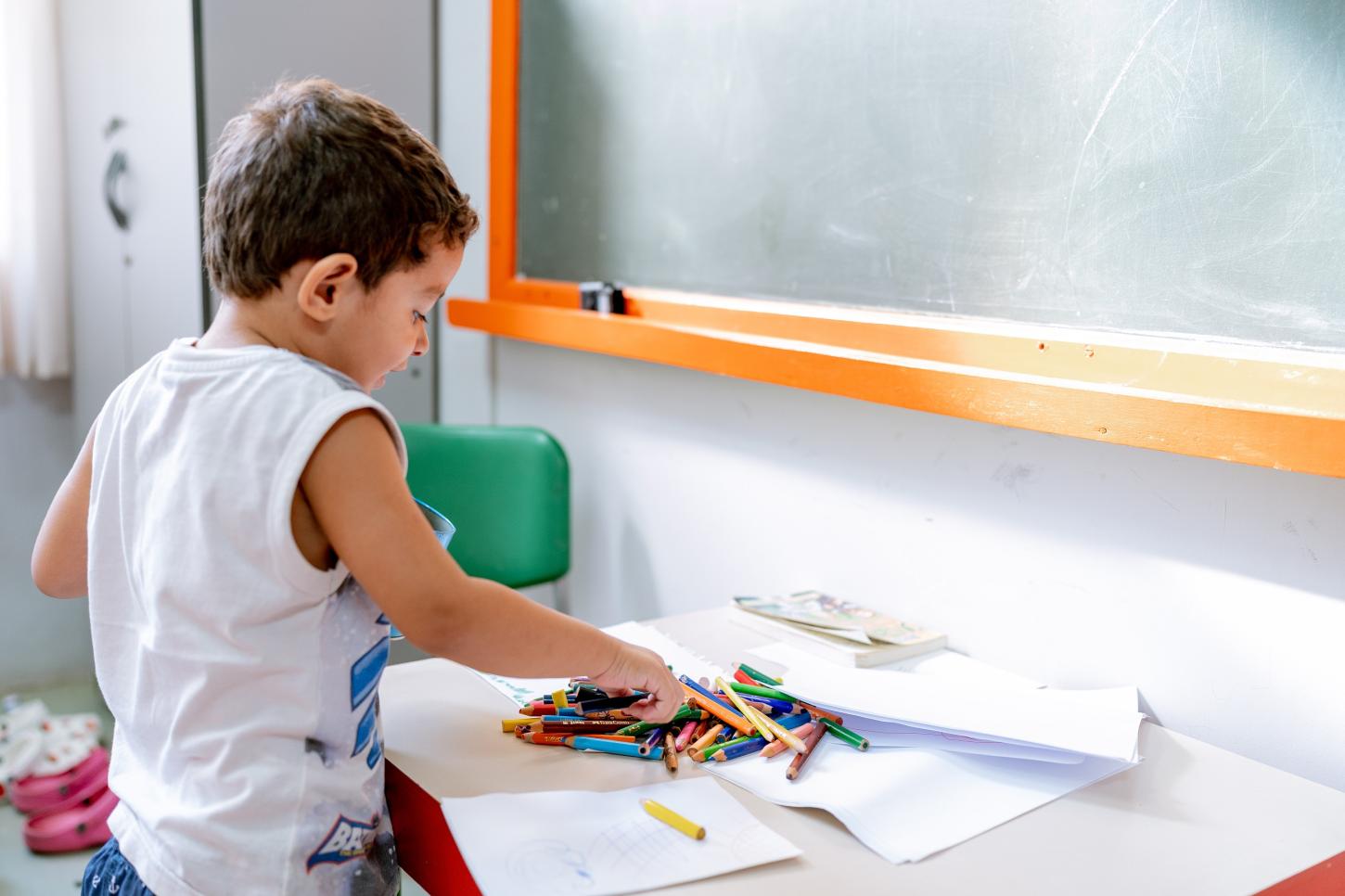 Prefeitura assina nova parceria com CRP para atender crianças com TEA