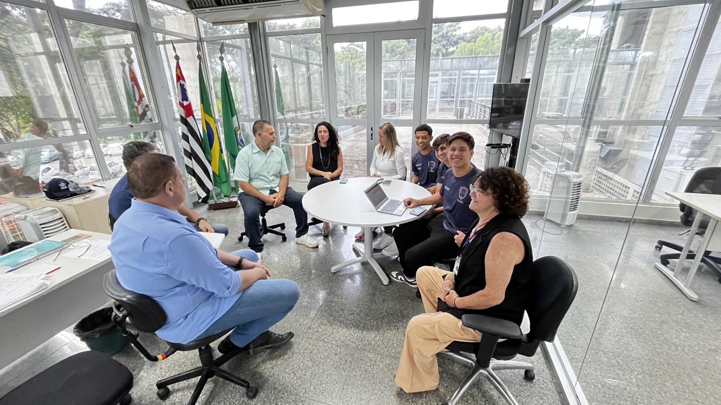 Secretaria de Esportes recebe propostas para aperfeiçoamento dos Jogos Interescolares