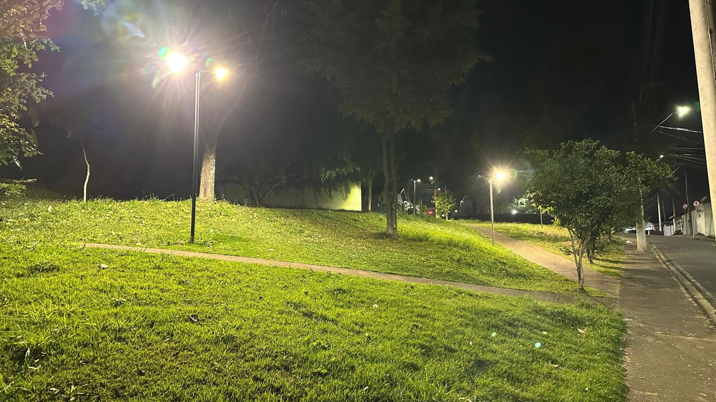 Prefeitura moderniza iluminação em espaços públicos de lazer