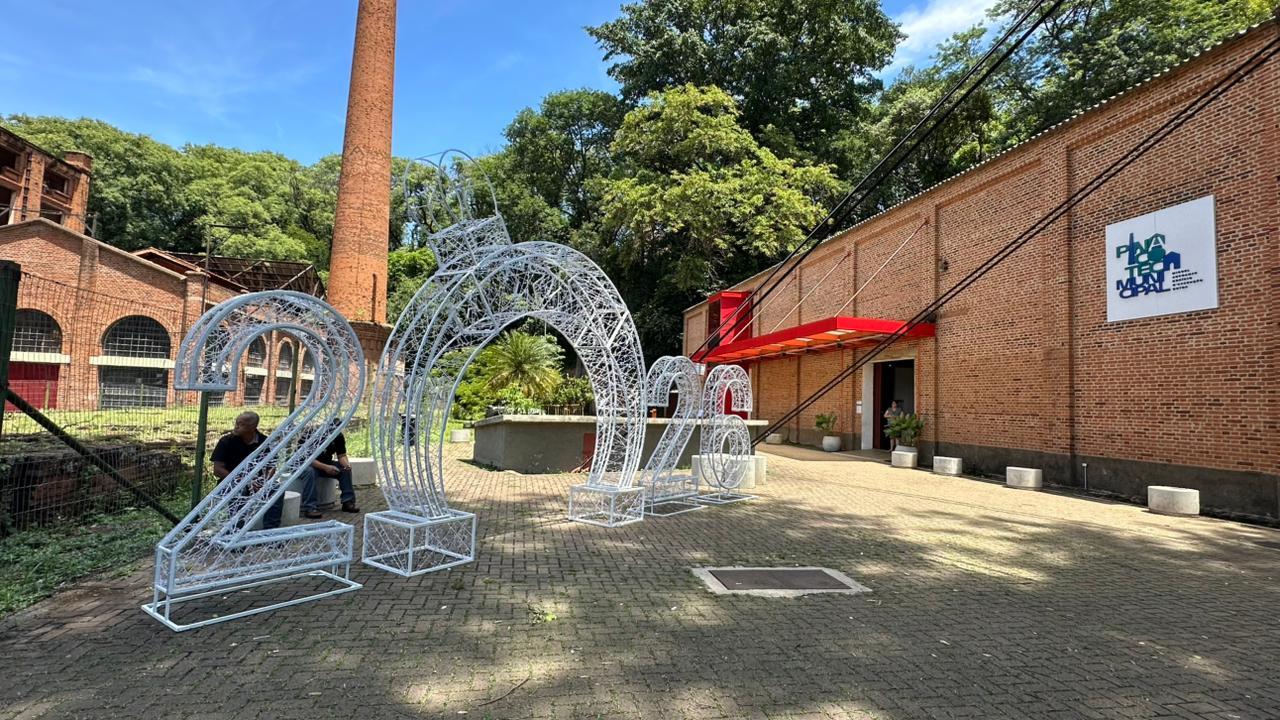 Natal: abertura oficial da programação terá acendimento de luzes e apresentação de espetáculo musicalNatal: abertura oficial da programação terá acendimento de luzes e apresentação de espetáculo musical