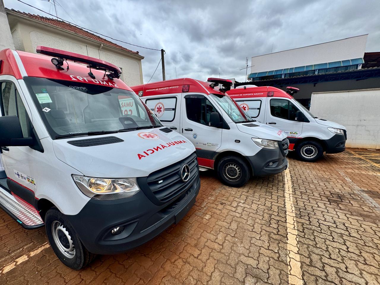 Secretaria de Saúde reforça frota com novas ambulâncias para o Samu e veículos para transporte de pacientes
