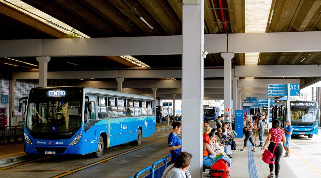Linha 430 do transporte público coletivo terá mais viagens aos fins de semana a partir de sábado, 17/01   