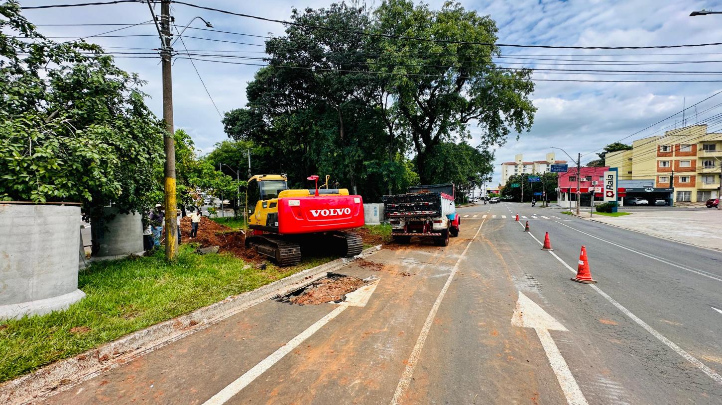 Prefeitura inicia obra de drenagem na avenida Piracicamirim
