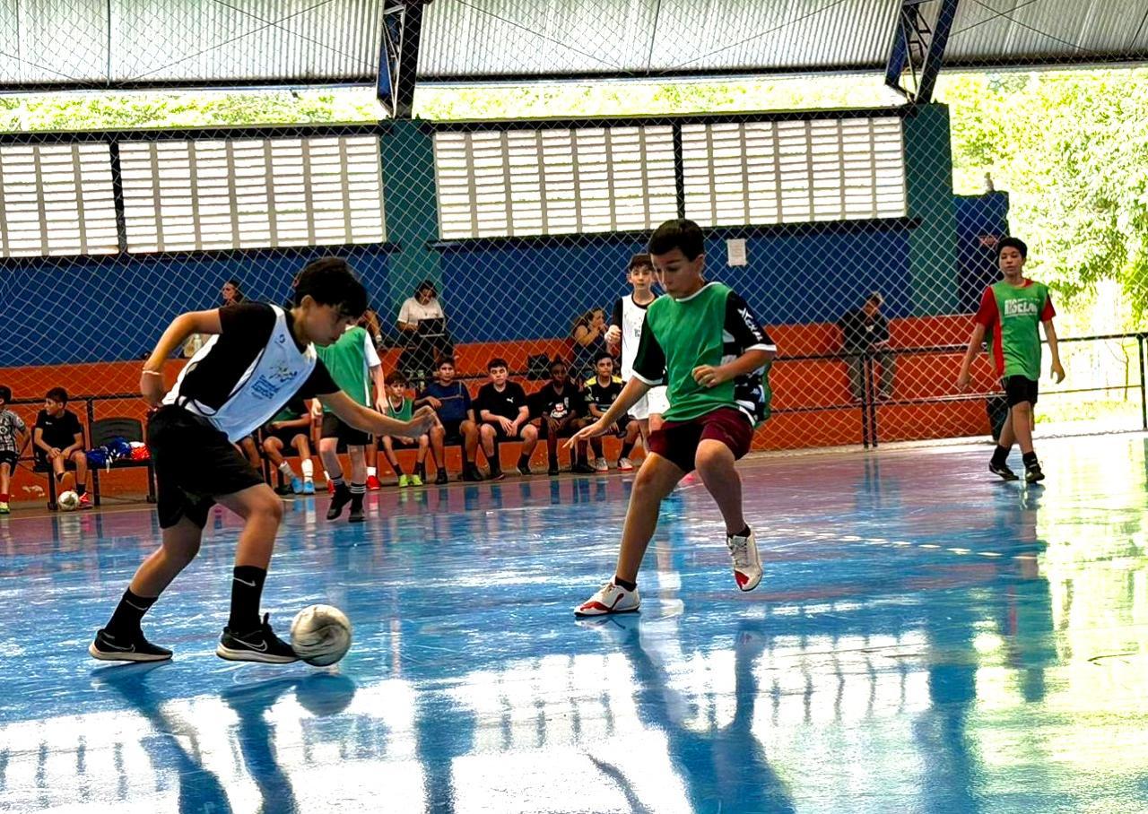  Atletas aprovados durante primeira fase de avaliação de futsal começam a ser chamados