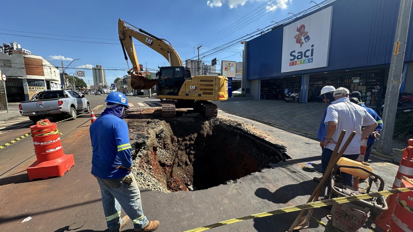 Trecho da Avenida Armando de Salles Oliveira passa por recuperação estrutural