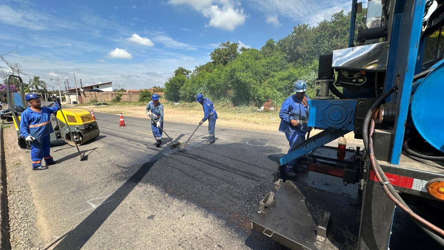 31 vias de 21 bairros do município receberam operação tapa-buraco de 23/03 a 1º/04