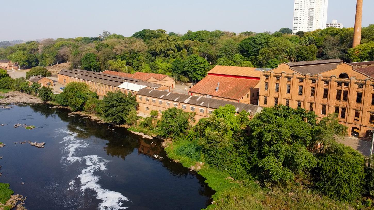 Caminhada Ecológica mobiliza população para atividade física e coleta de resíduos   