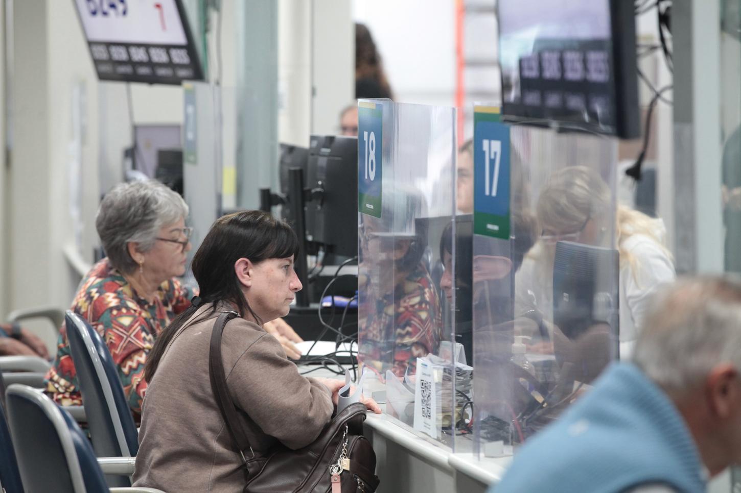 IPTU 2026: segundo dia de atendimento presencial tem filas reduzidas e agilidade no atendimento