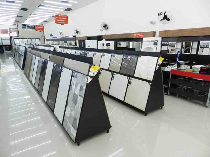 Procon Piracicaba realiza operação em lojas de materiais de construção