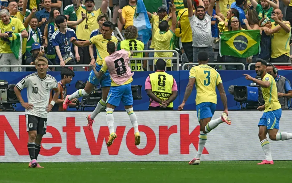 Brasil leva susto, mas vira contra o Japão no fim e avança na Copa do Mundo