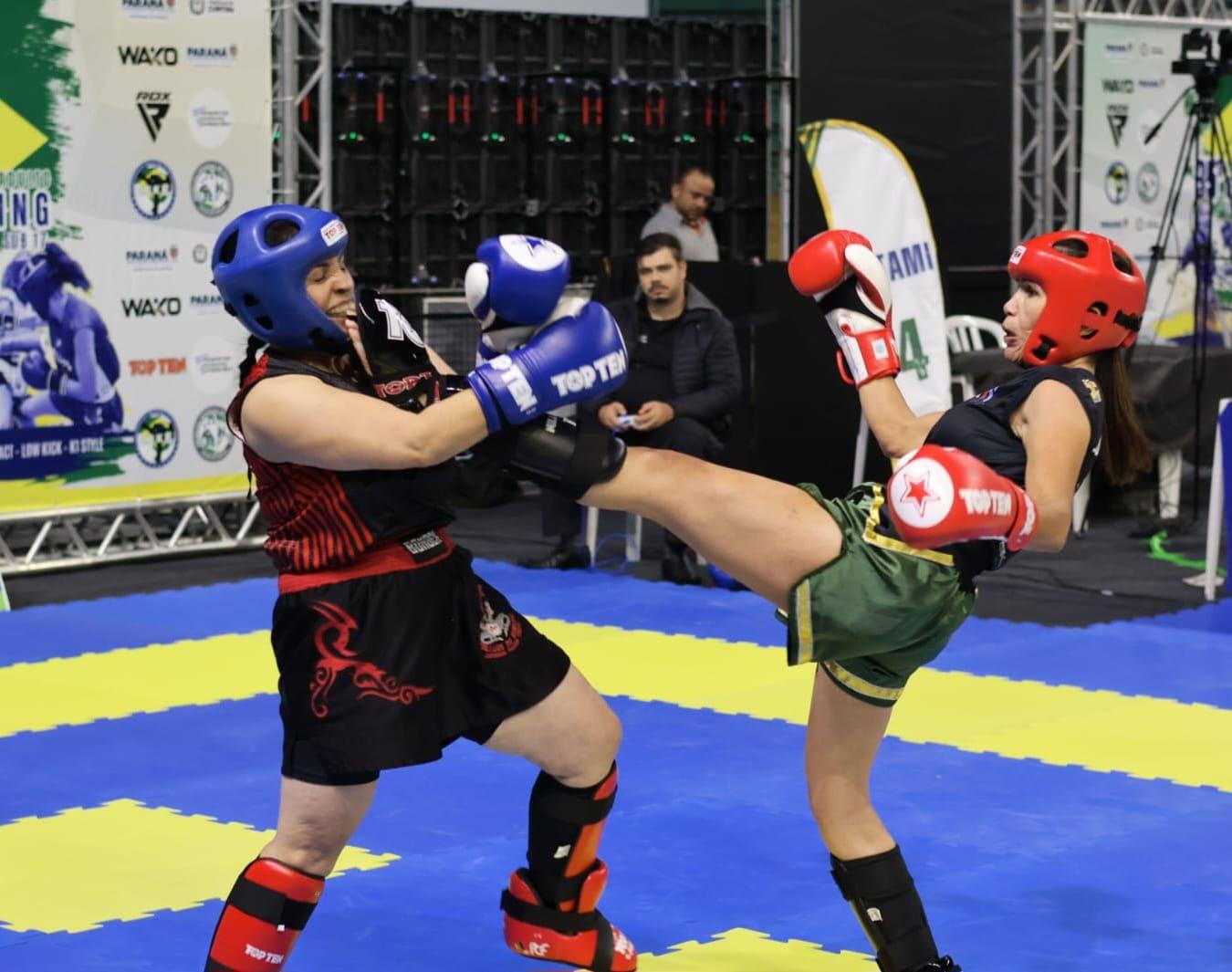 Kickboxing de Piracicaba conquista cinco títulos no Brasileiro
