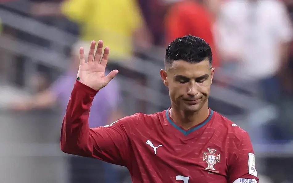 Cristiano Ronaldo fala sobre última Copa e compara títulos: 'Vida continua'