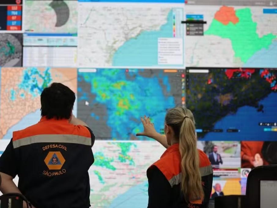 Defesa Civil estadual alerta para chuva e ventos fortes e ativa Gabinete de Crise em SP