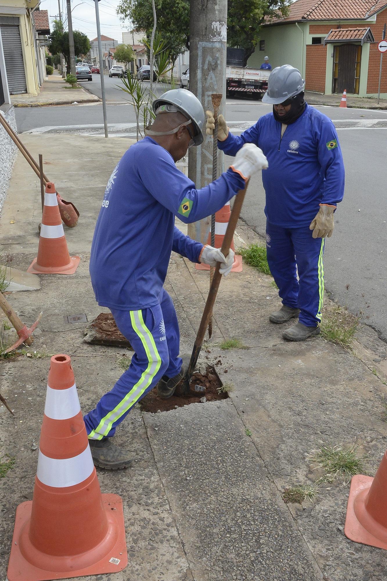 90 mil pessoas beneficiadas: troca de rede vai melhorar abastecimento de água na Vila Independência