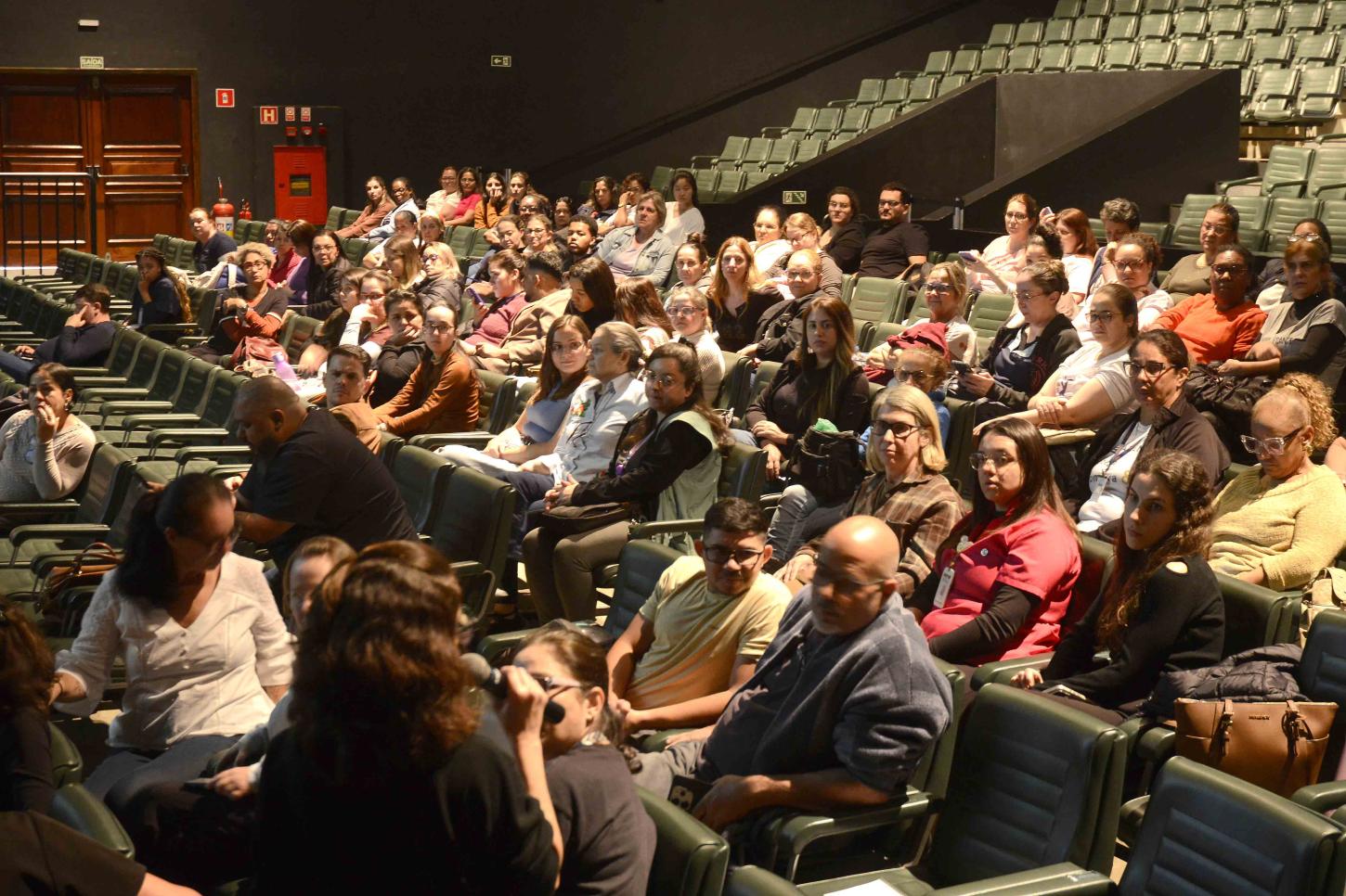 Reunião alinha ações da força-tarefa do Saúde nos Bairros