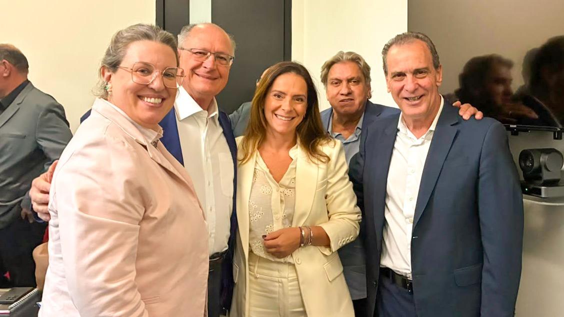 Tarifaço: prefeito Helinho Zanatta leva demandas de Piracicaba ao Governo Federal