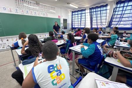 Piracicaba abre processo seletivo com 120 vagas para professores e salário de R$ 4 mil