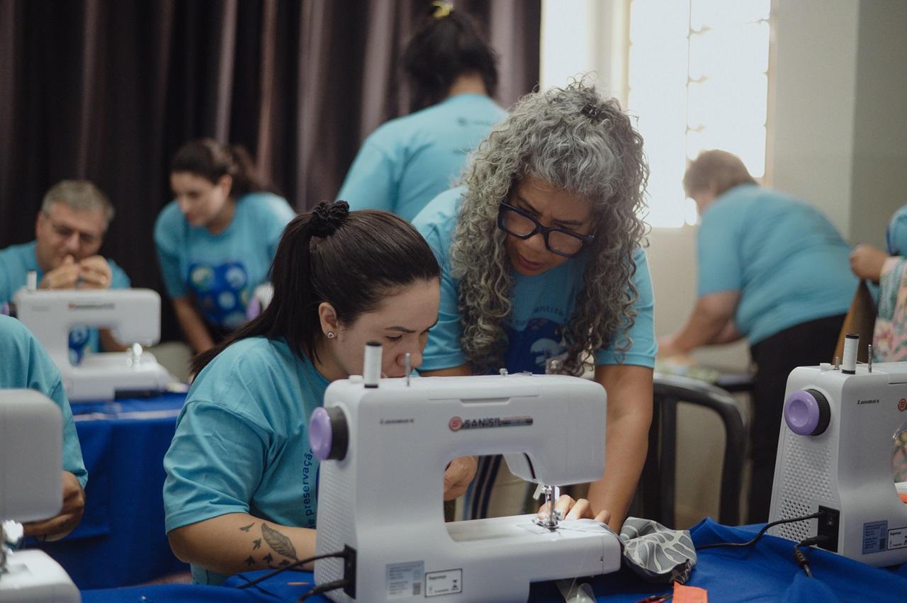 Piracicaba oferece 40 vagas para mulheres em curso gratuito de moda sustentável