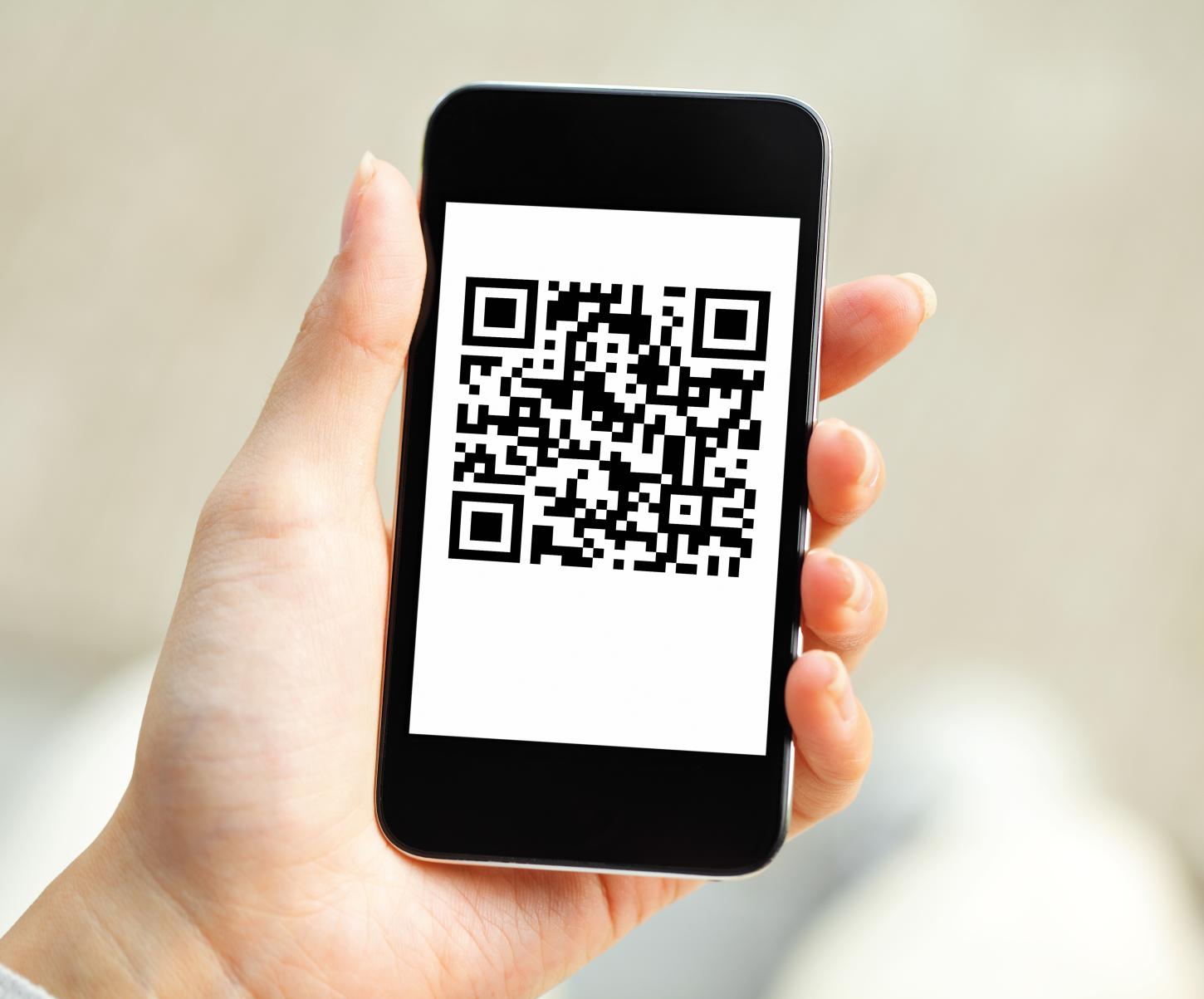 Procon-SP orienta consumidores sobre novo golpe que altera QR Code do Pix em compras online