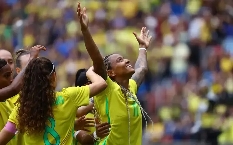 Em jogo de golaços, Brasil vence a Argentina no Beira-Rio