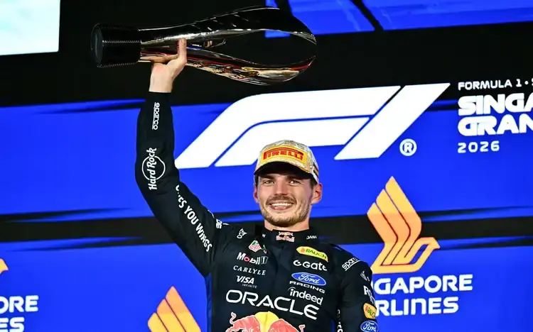 Verstappen quebra tabu e vence GP de Singapura pela primeira vez na F1