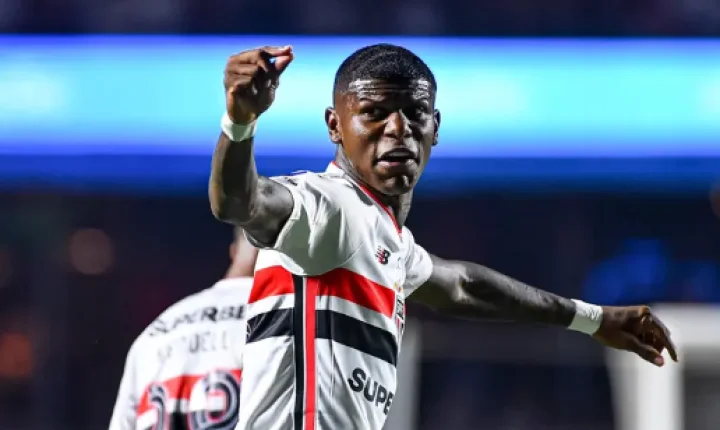 Arboleda retorna ao Brasil e decidirá seu futuro com o São Paulo