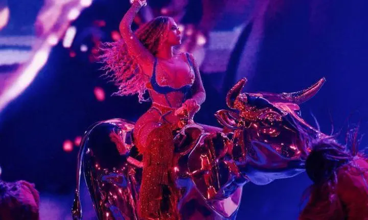 Beyoncé pode estar preparando seu grande retorno, e a BeyHive acredita que o Act III está mais próximo do que nunca