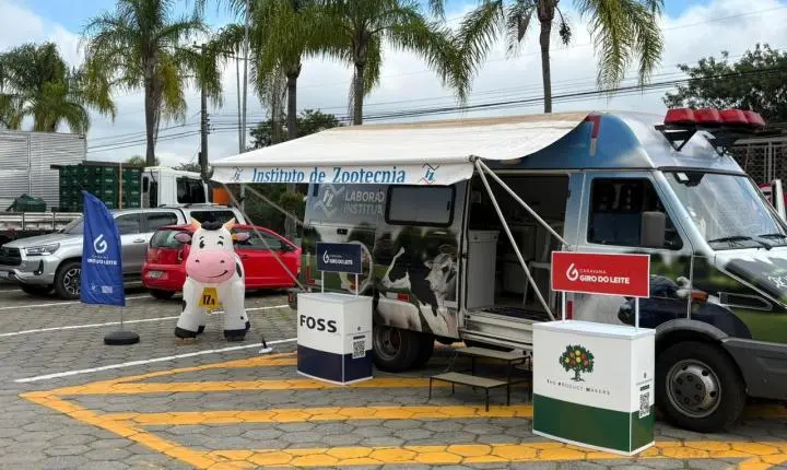 Caravana Giro do Leite leva laboratório móvel e orientações técnicas a produtores rurais