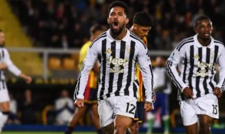 Com gol de Douglas Luiz, Juventus bate Lecce e volta a vencer no Italiano