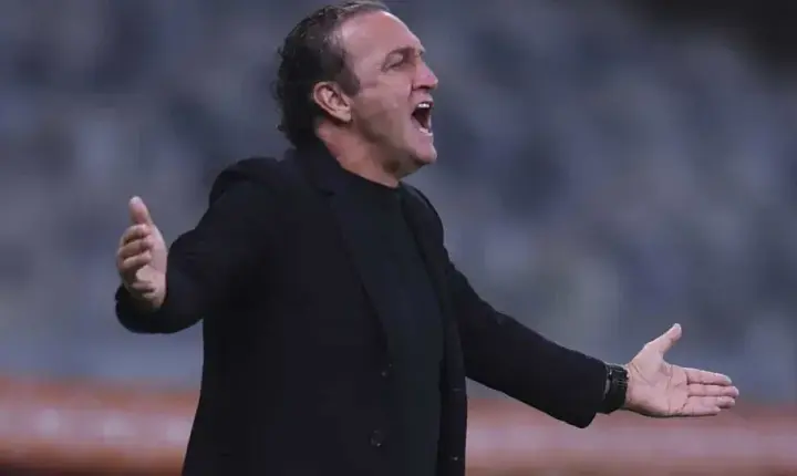 Cuca reprova briga de Neymar e Robinho Jr.: 'O único que perde com isso é o Santos'