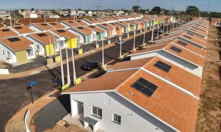  Famílias com renda de até três salários mínimos têm novas cartas de crédito disponíveis para primeiro imóvel em SP