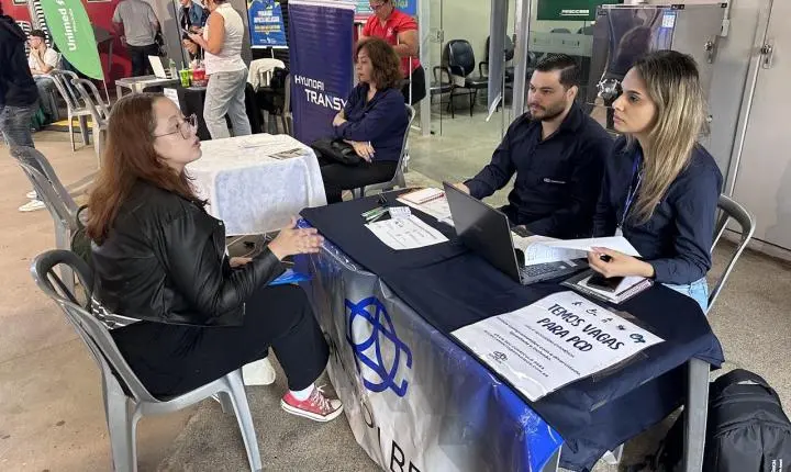 Feirão da Empregabilidade para PCDs reuniu 150 pessoas em busca de oportunidades