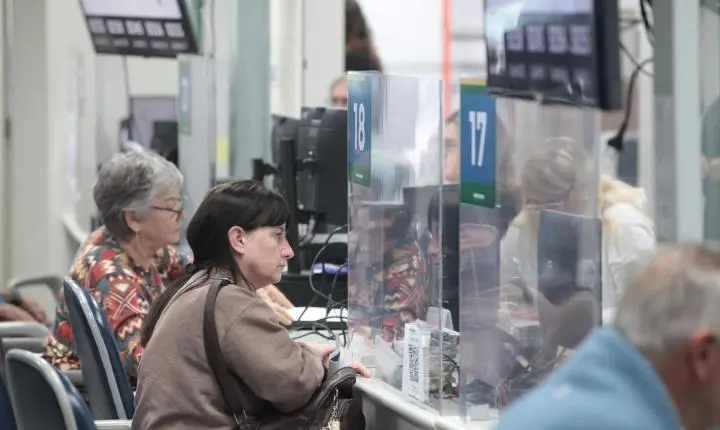 IPTU 2026: segundo dia de atendimento presencial tem filas reduzidas e agilidade no atendimento