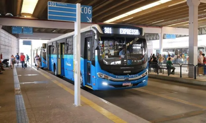 Nova lei obriga instalação de câmeras em ônibus do transporte público de Piracicaba