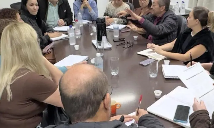 Piracicaba reúne secretarias para levantar dados sobre impactos do EI Niño Reunião realizada nesta segunda