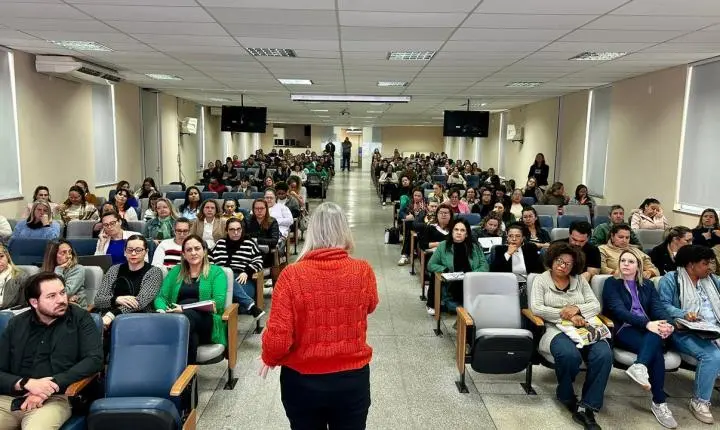 Prefeitura lança política de segurança digital nas escolas municipais