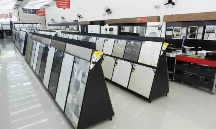 Procon Piracicaba realiza operação em lojas de materiais de construção