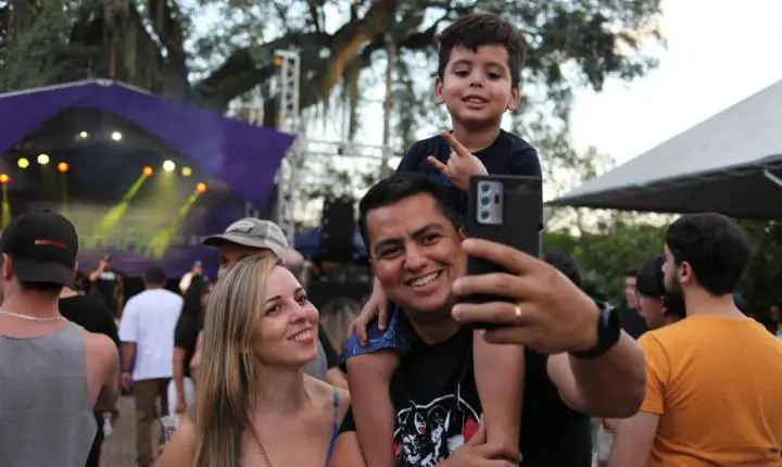Supla celebra 40 anos de carreira no 3º Pira na Ipa
