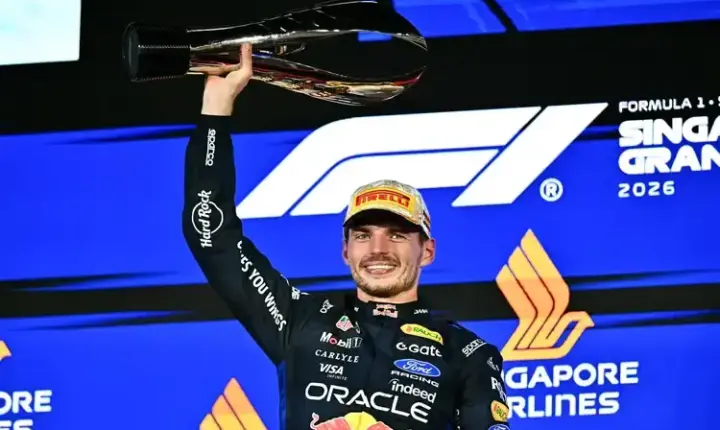 Verstappen quebra tabu e vence GP de Singapura pela primeira vez na F1